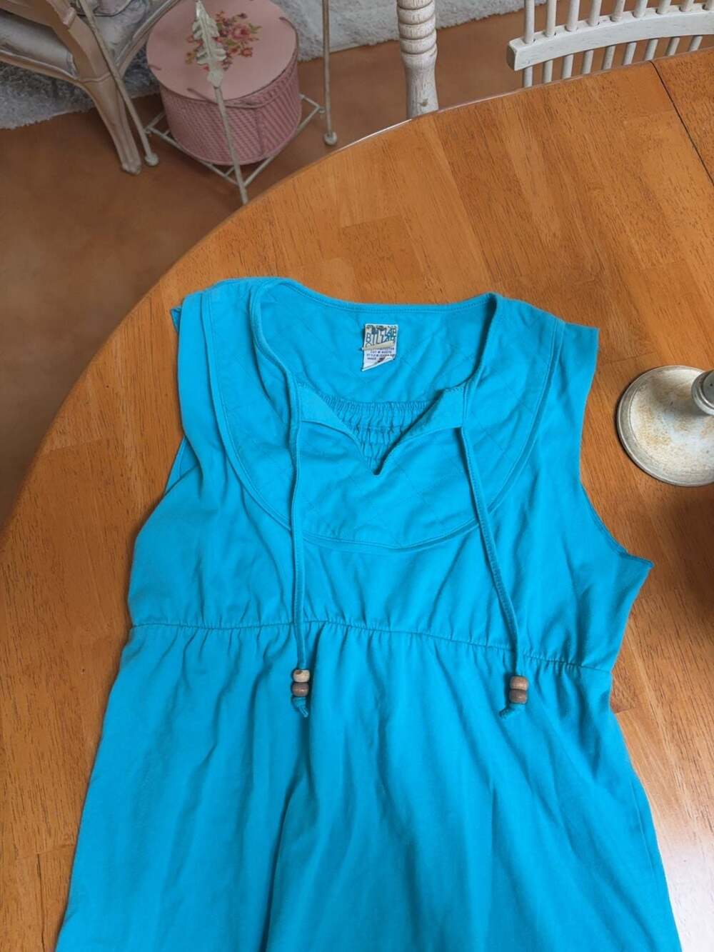 Billabong Turquoise Sleeveless Quilted Neckline Tank Top
